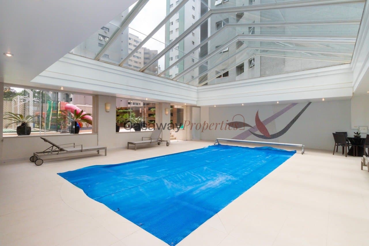 Imóvel 4 quartos em Batel, Curitiba - PR (15 / 25)