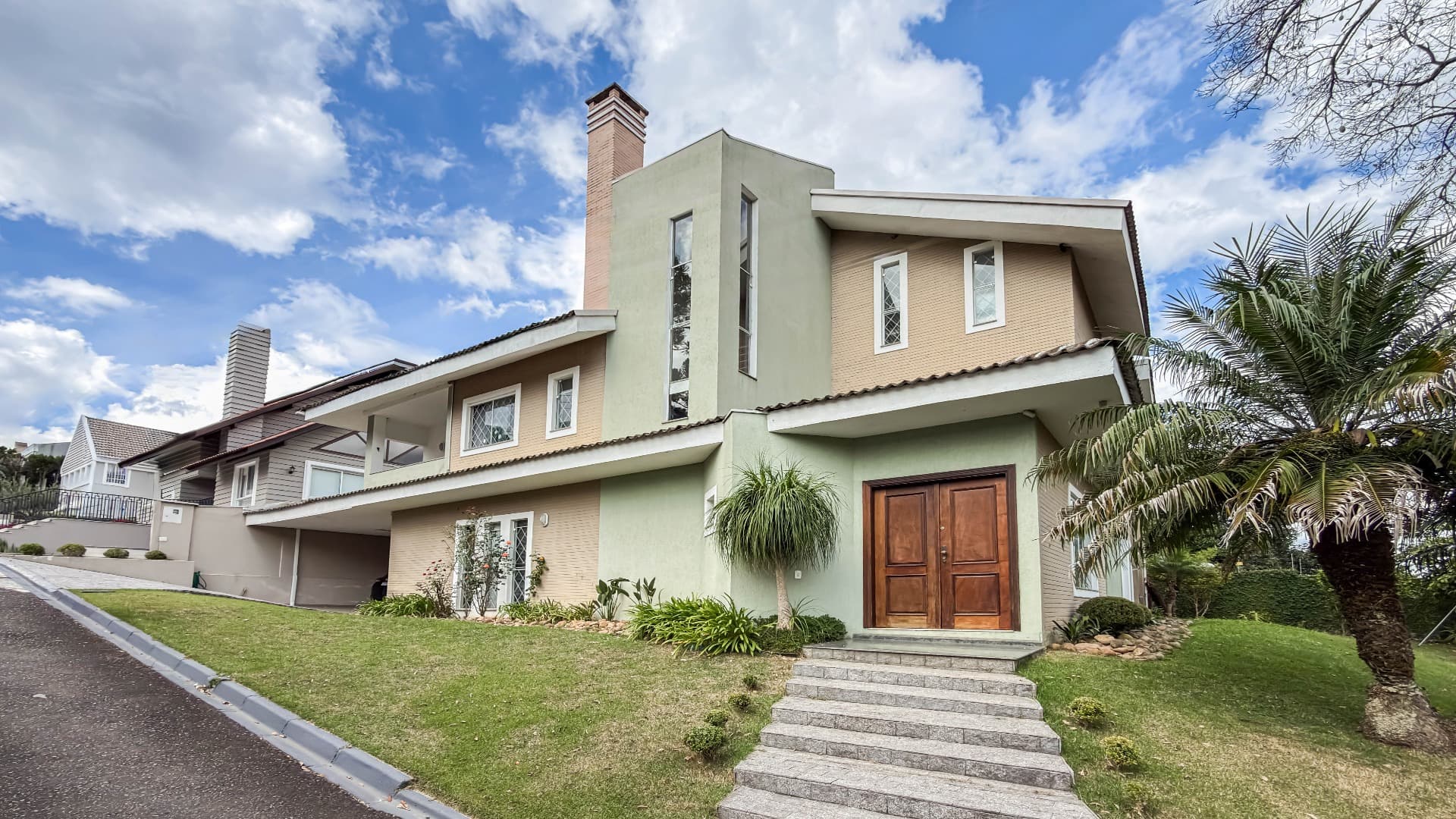 CASA 4 QUARTOS 1 SUÍTE CONDOMÍNIO BELA VISTA CASCATINHA (1 / 31)