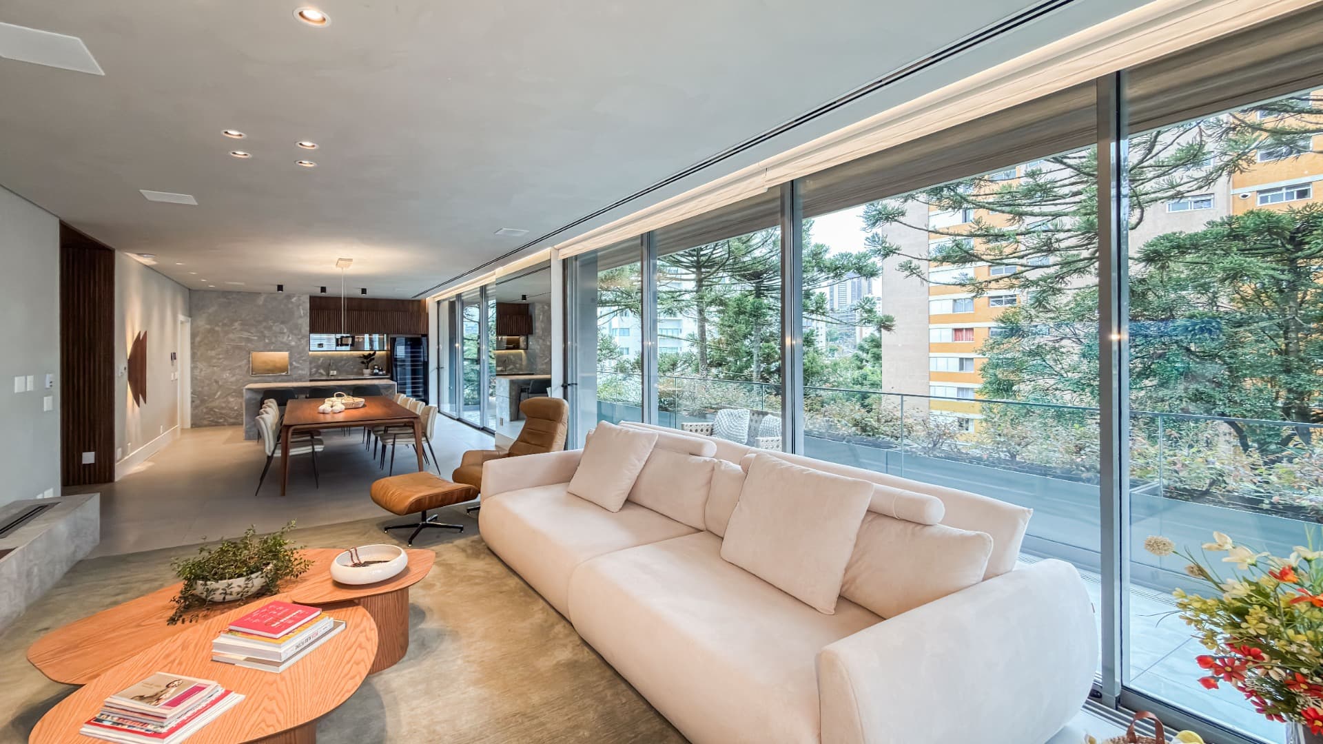APARTAMENTO MOBILIADO 197 M² PRIVATIVOS 2 SUÍTES 3 VAGAS ED. PINAH (4 / 30)